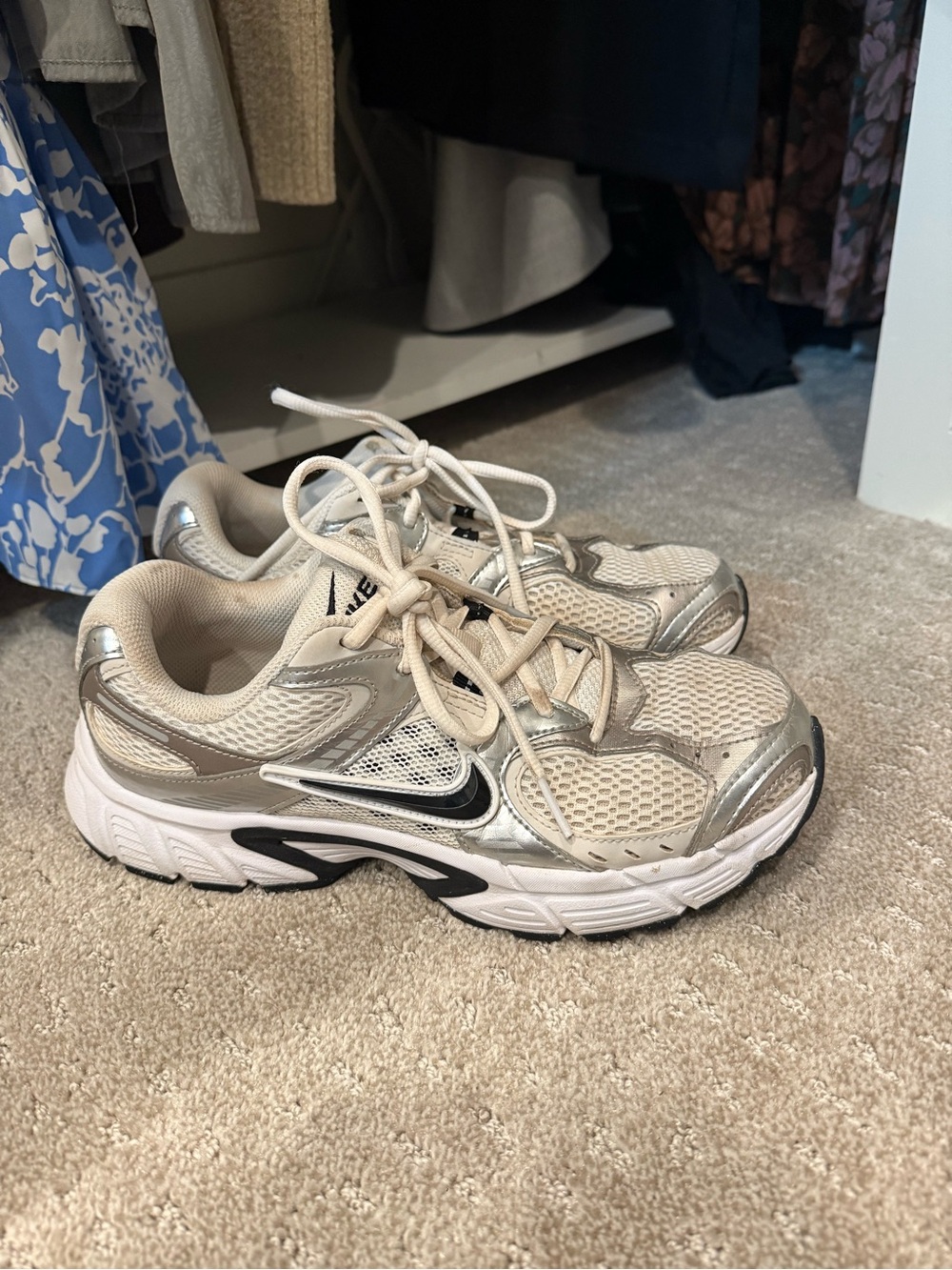 Nike Women's Cream and Silver Athletic Running Shoes
